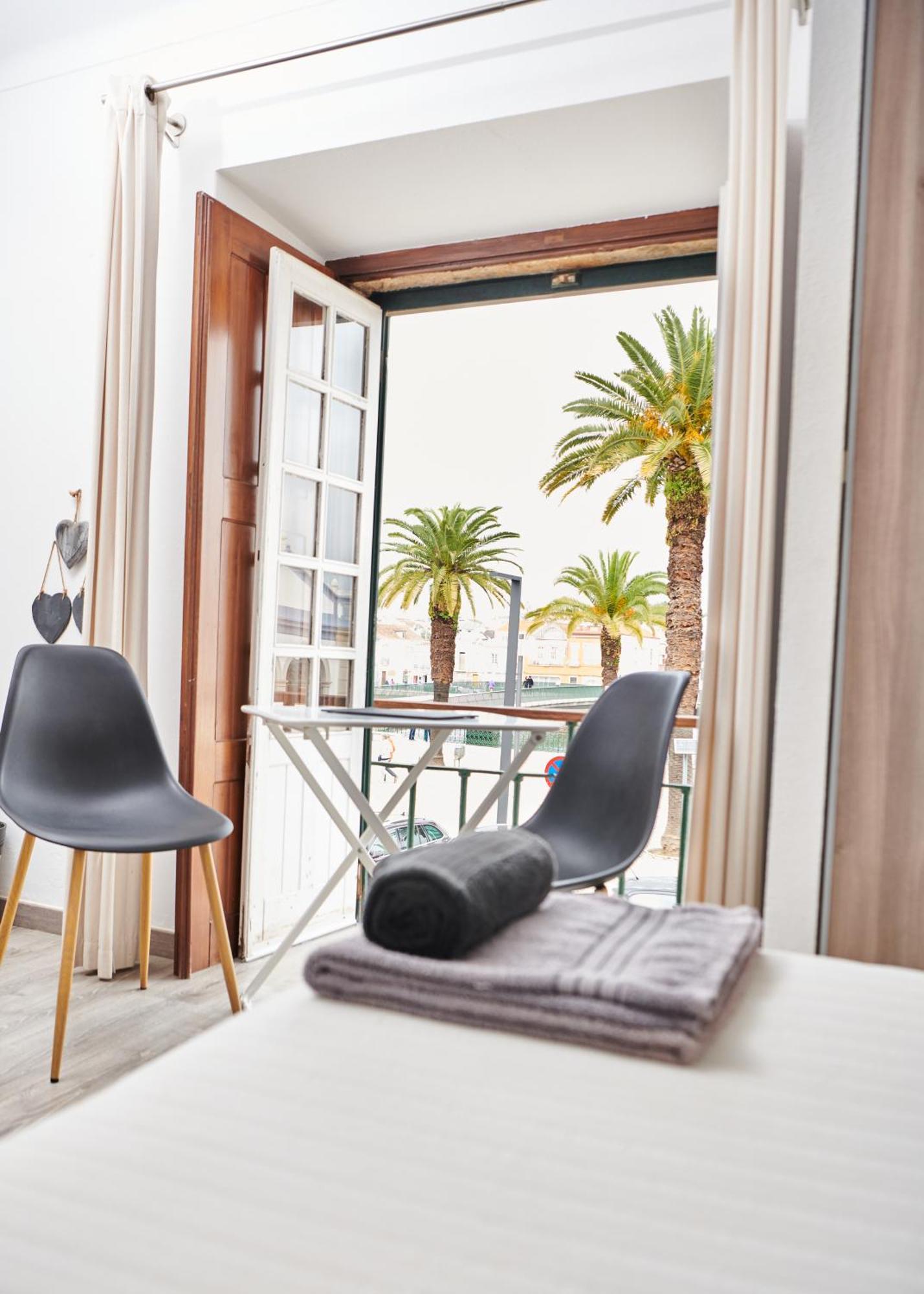 Taah Billa Guest House تافيرا المظهر الخارجي الصورة